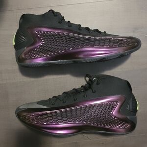 A.E. 1 Basketball Shoes